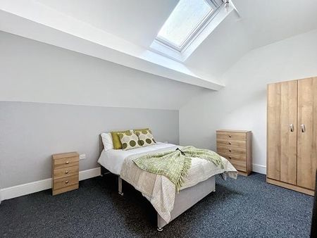 5 bedroom house share to rent - Photo 4