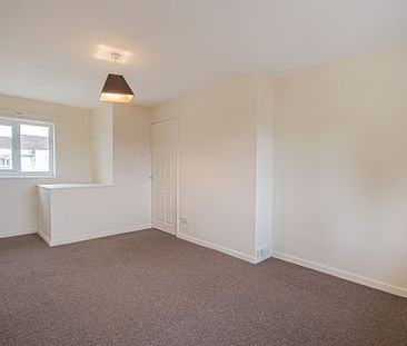 2 bed terraced house to rent in Brangwyn Avenue, Cwmbran, NP44 - Photo 3