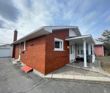 For Lease - 704 Claude Street Unit# Unit B, Overbrook - Castleheigh... - Photo 3