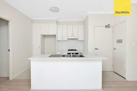 Renovated 2bed in a convenient location - Photo 4