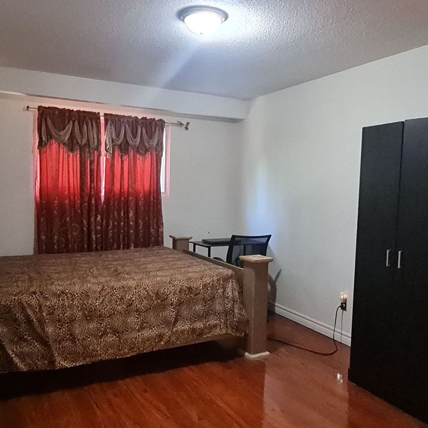 For Lease - 55 Littleleaf Drive Unit# RM A, Toronto, Ontario - Photo 1