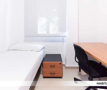 Calle Santo Ángel, Sevilla, Andalusia 41011 - Photo 3