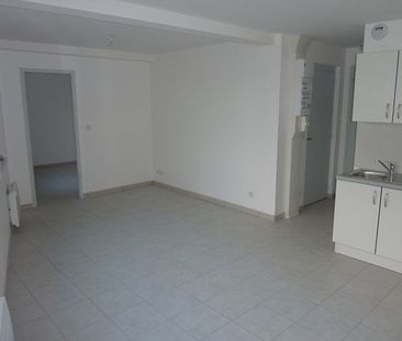 Location Appartement 2 pièces 35m² LA FLECHE 72200 - Photo 4
