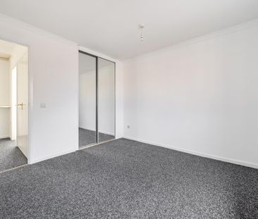 2 bedroom maisonette to rent - Photo 5