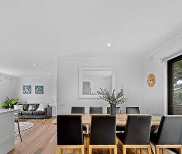 Private Coastal Retreat with Secure Gated Entry - Photo 5