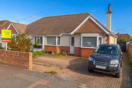 Upper Boundstone Lane, Lancing - Photo 5