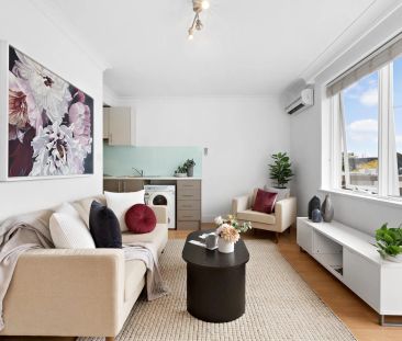 North Facing Gem with City Views! - Photo 3