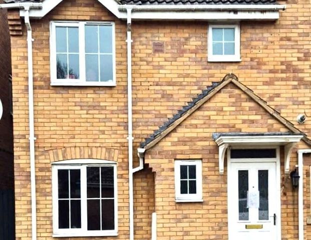 Juniper Crescent, Spalding - Photo 1