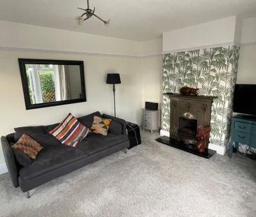 3 bedroom semi-detached house to rent - Photo 4