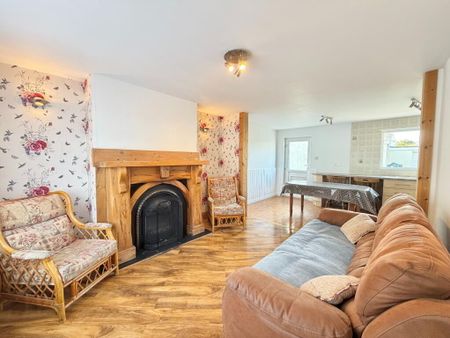 33 Ardnamaine, Cullybackey, Ballymena, BT42 1SY - Photo 2