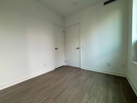 For Lease - 8 Wellesley Street Unit# 2316, Toronto, Ontario - Photo 1