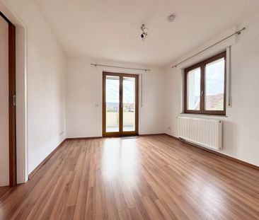 Attraktive 3-Zimmer-Wohnung mit separatem Essbereich und zwei Balko... - Foto 1