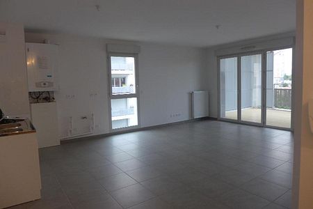 Location appartement 4 pièces de 88.2m² - Photo 3