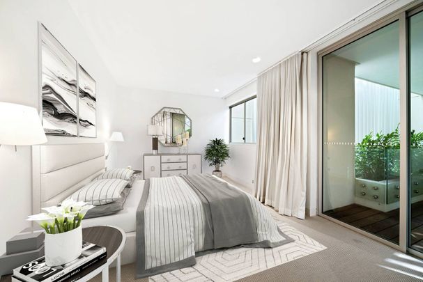 THE BEACH HOUSE' Stunning Apartment With Beach And Ocean Views - Photo 1