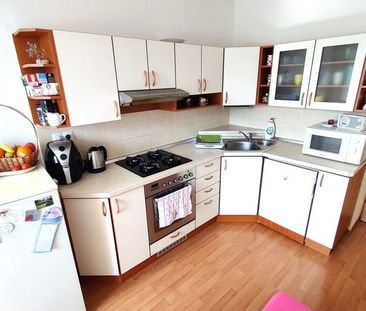 3-izbový byt NA PRENÁJOM – TOP lokalita blízko HISTORICKÉHO CENTRA,... - Fotografia 3