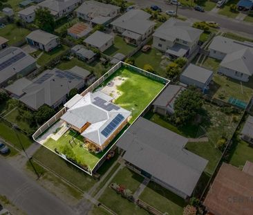 Comfortable Living in a Central Location - Photo 6