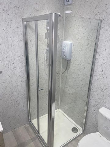 5 bedroom semi-detached house to rent - Photo 3