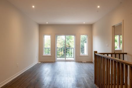 For Lease - 11 Tristan Lane, Huntsville, Ontario - Photo 2