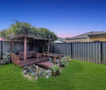 Your Dream Home Awaits in Roxburgh Park! - Photo 3