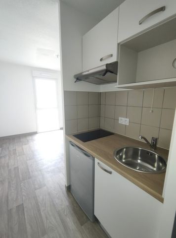 Location Appartement 1 pièce 18m² FRANQUEVILLE ST PIERRE 76520 - Photo 5