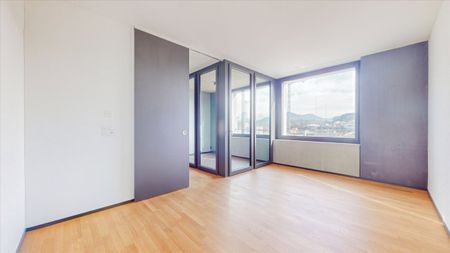 2.5 Zimmer, 89 m², 3. Stock - Photo 2