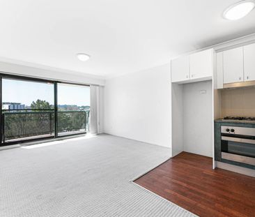 9703/177-219 Mitchell Rd, Erskineville NSW 2043 - Apartment For Ren... - Photo 4