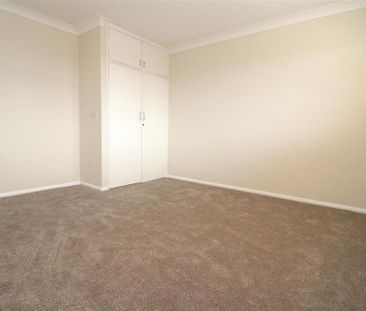 2 bedroom maisonette to rent - Photo 1
