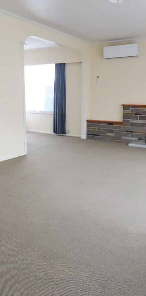 Tidy 3-Bedroom Brick Home in Silverdale - Photo 1