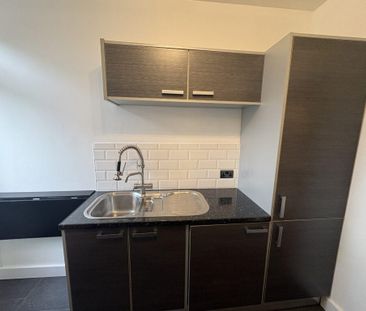 2 bedroom flat to rent - Photo 6