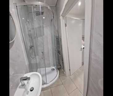 Room in a Shared House, Ringwood Crescent, BS10 - Photo 5