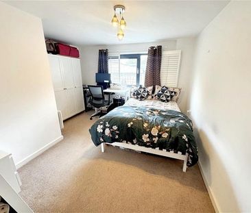 2 bedroom flat to rent - Photo 6