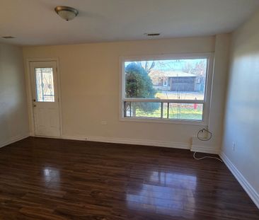 For Lease - 72 Frederick Street, Brampton, Ontario - Photo 2