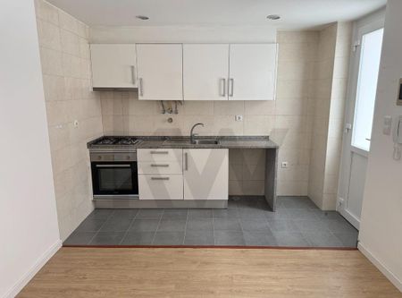 LISBOA, Lisbon - Photo 3