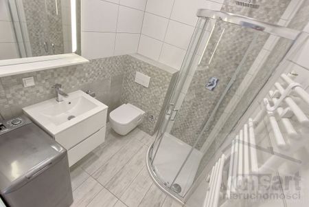 Idealne w apartamentowcu w centrum - Zdjęcie 3