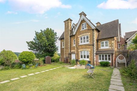 Frith Hill House Upper Manor Road, Godalming - 1 bedroomProperty for lettings - Seymours - Photo 3