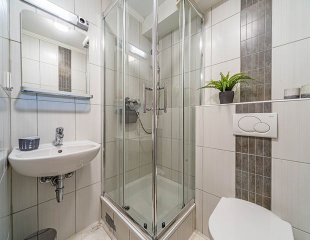 City-Residence: Günstiges Apartment im Gallusviertel ohne Küche - Photo 1