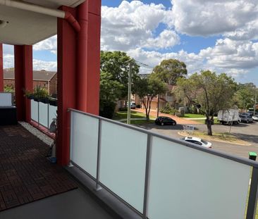 A beautiful place to call home - Photo 5