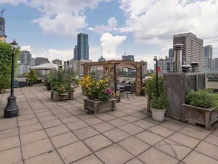 For Lease - 55 Wellesley Street Unit# 405, Toronto, Ontario - Photo 4