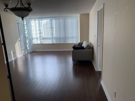 For Lease - 18 Parkview Avenue Unit# 1906, Toronto, Ontario - Photo 3