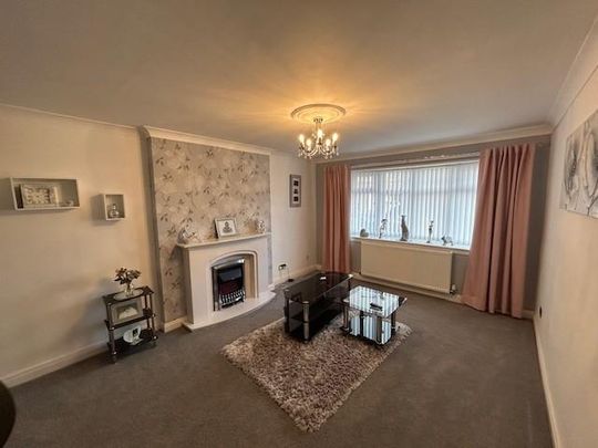 2 bedroom bungalow to rent - Photo 1