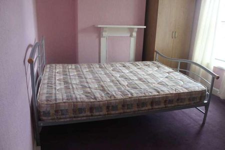 Inverness Place, Roath, Cardiff, CF24 - Photo 3