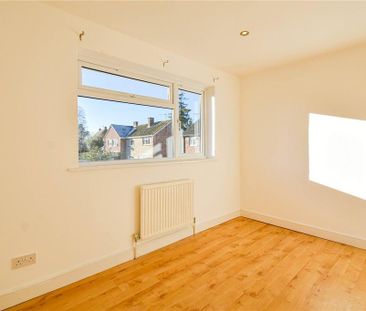 3 bedroom semi-detached house to rent - Photo 6