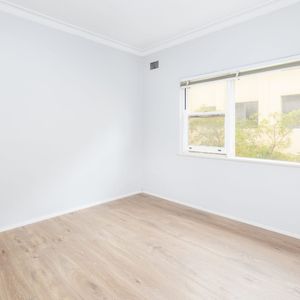 Beachside living - Photo 2