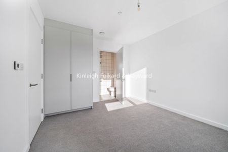 Tide Street, Barking, London, IG11 - Photo 5