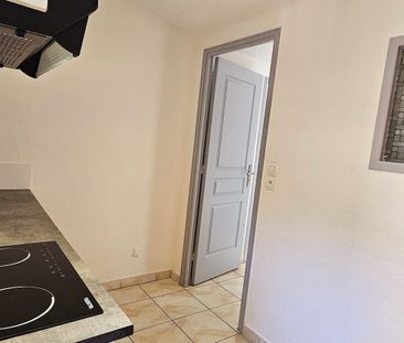 Location Appartement 2 pièces 41m² GONFARON 83590 - Photo 1