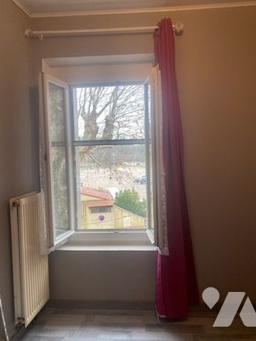 Maison de village meublée en centre ville, proche parking Libre 17 décembre - Photo 4