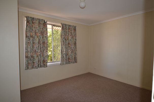 UNIT 9 PALM LODGE - 9/5 Dennis Street, Port Augusta SA 5700 - Photo 1