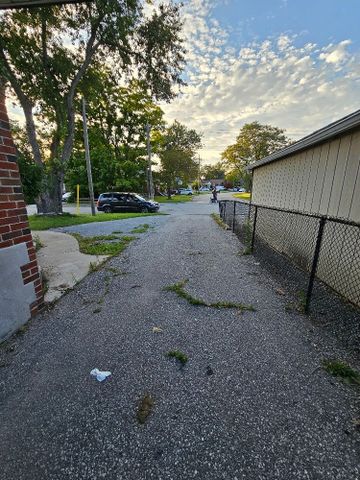 For Lease - 259 Tower Drive Unit# Main, Toronto, Ontario - Photo 5