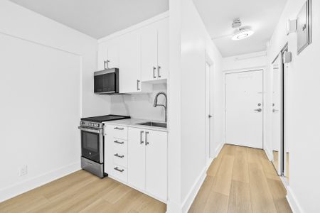1900 Av. Lincoln, #47 - Photo 3