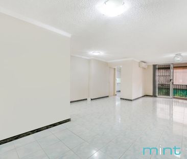 Spacious 2 Bedroom Unit for Rent – Bankstown - Photo 2